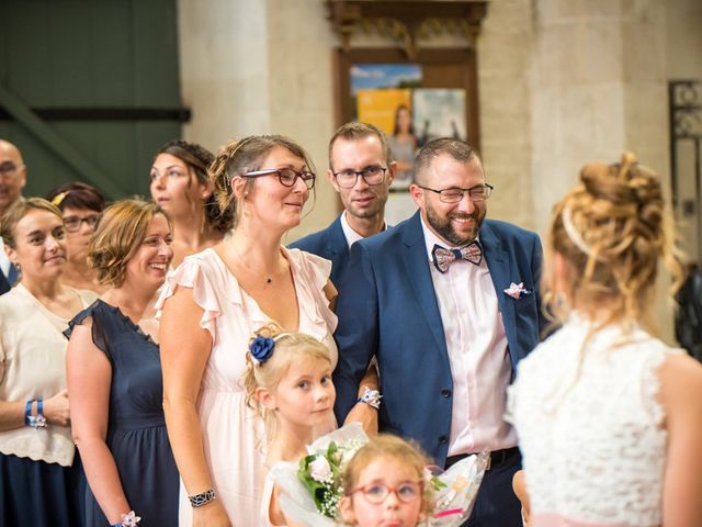 Le mariage de Thomas et Sophie à Craon, Mayenne 33