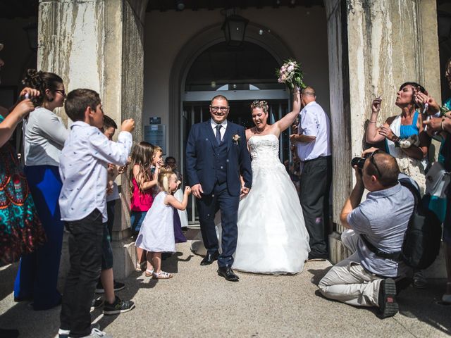 Le mariage de Anthony et Angélique à Cluses, Haute-Savoie 13