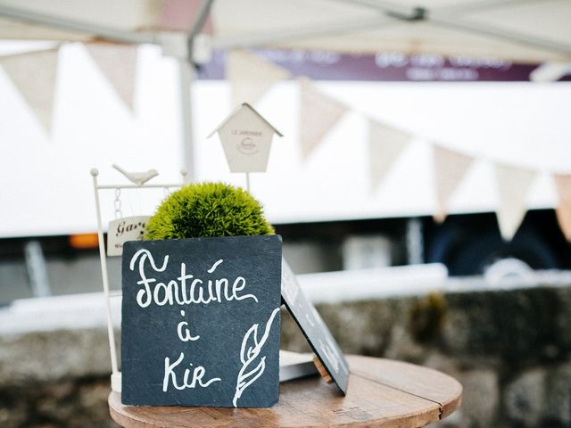 Le mariage de Benji et Manon à Rieutort-de-Randon, Lozère 56