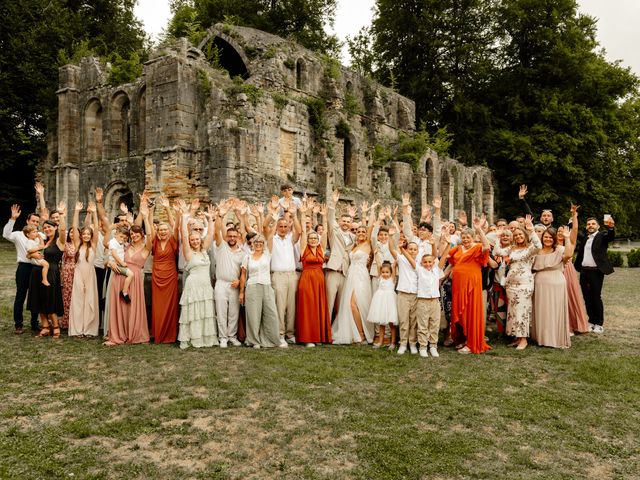Le mariage de Alec et Carla à Saint-Dizier, Haute-Marne 27