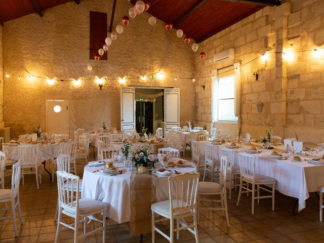 Le mariage de Virginie et Cédric à Bordeaux, Gironde 47