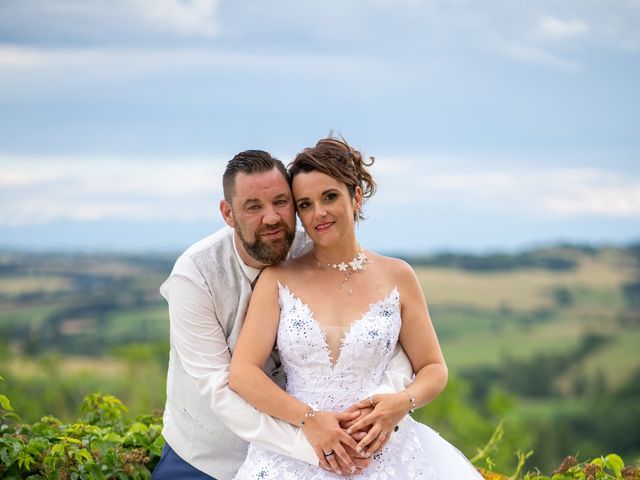 Le mariage de Sébastien et Julie à Saint-Loube, Gers 3