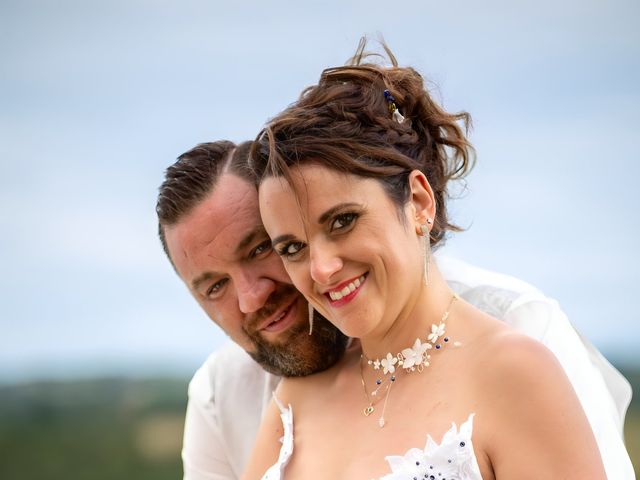 Le mariage de Sébastien et Julie à Saint-Loube, Gers 4