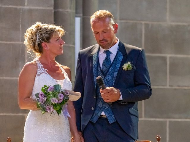 Le mariage de Mickaël et Karine à Pont-de-Roide, Doubs 27