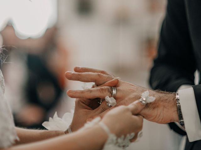 Le mariage de Damien et Beverly à Rousson, Gard 10