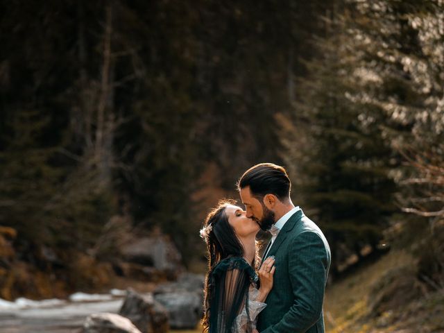 Le mariage de Victor et Honorine à Montriond, Haute-Savoie 54