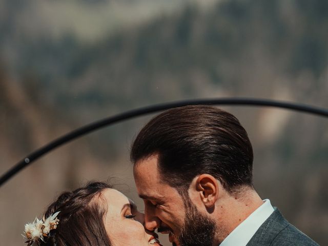 Le mariage de Victor et Honorine à Montriond, Haute-Savoie 63