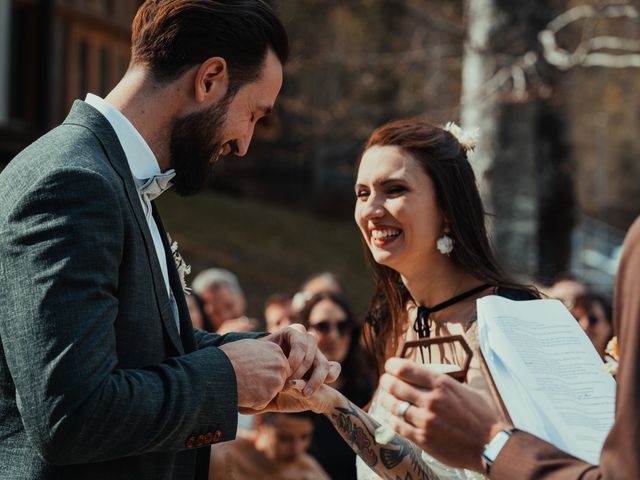 Le mariage de Victor et Honorine à Montriond, Haute-Savoie 68