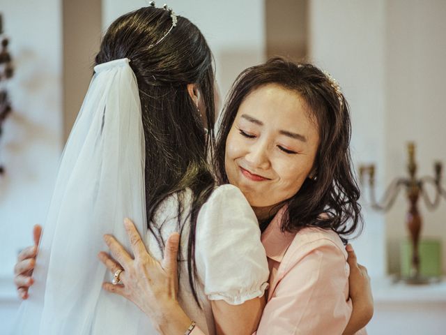 Le mariage de Quentin et Suwan à Saint-Porchaire, Charente Maritime 15