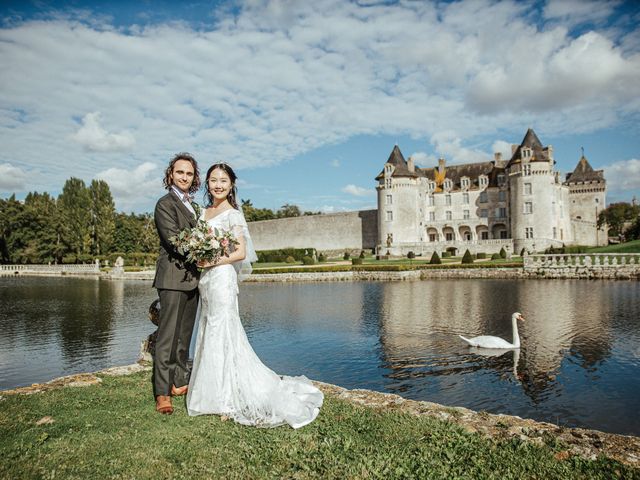 Le mariage de Quentin et Suwan à Saint-Porchaire, Charente Maritime 61