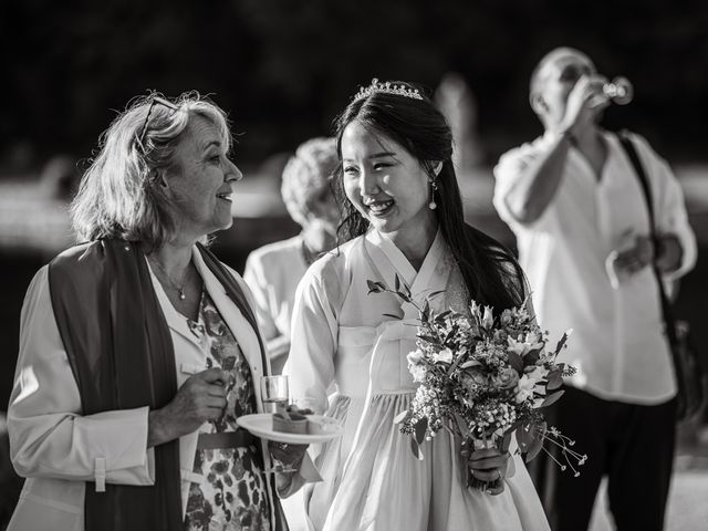 Le mariage de Quentin et Suwan à Saint-Porchaire, Charente Maritime 74