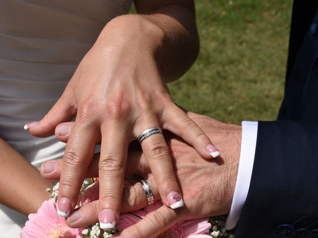 Le mariage de Tony et Hélène à Doué-la-Fontaine, Maine et Loire 12