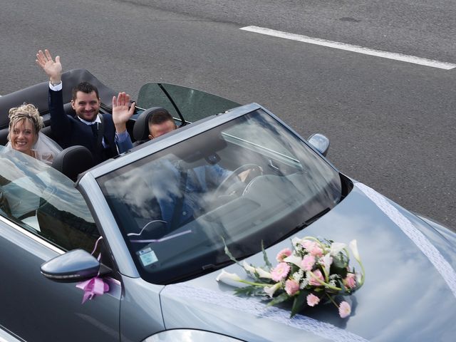 Le mariage de Tony et Hélène à Doué-la-Fontaine, Maine et Loire 21