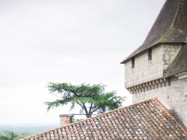 Le mariage de James et Anna à Goudourville, Tarn-et-Garonne 11