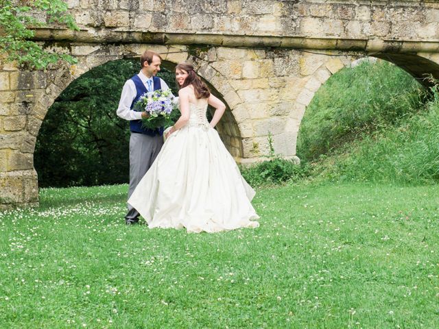 Le mariage de James et Anna à Goudourville, Tarn-et-Garonne 29