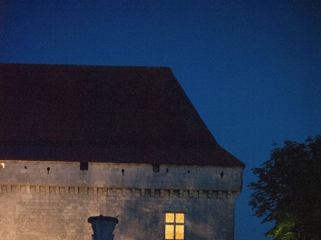 Le mariage de James et Anna à Goudourville, Tarn-et-Garonne 43