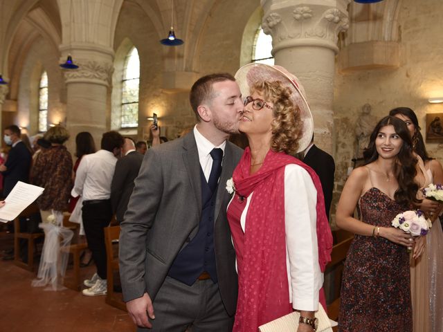 Le mariage de Hubert et Carine à Vienne-en-Arthies, Val-d&apos;Oise 22