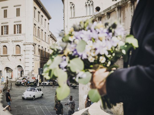 Le mariage de Elena et Claudio à Pérouse, Territoire de Belfort 39