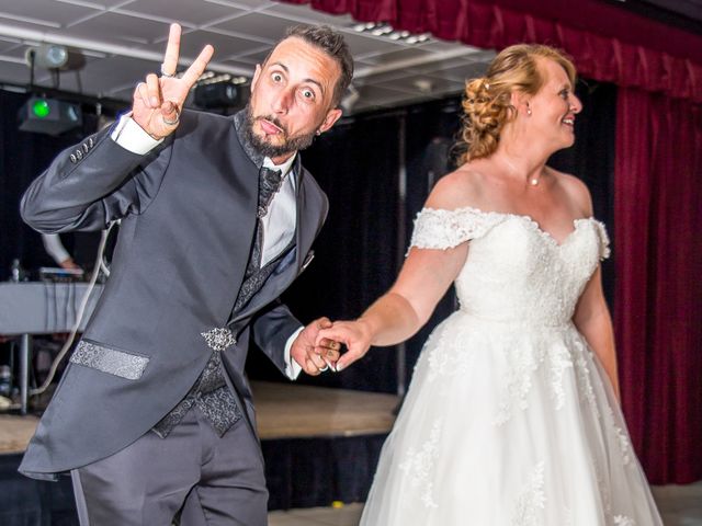 Le mariage de Chris et Agnès à Meulan, Yvelines 23