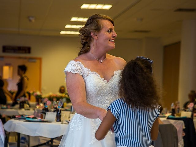 Le mariage de Chris et Agnès à Meulan, Yvelines 24