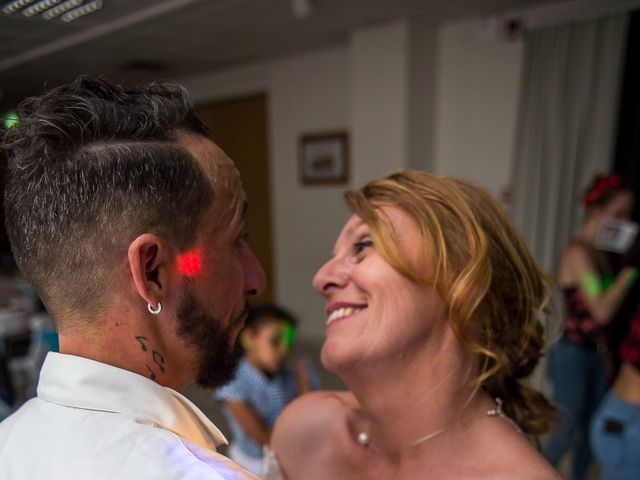 Le mariage de Chris et Agnès à Meulan, Yvelines 32