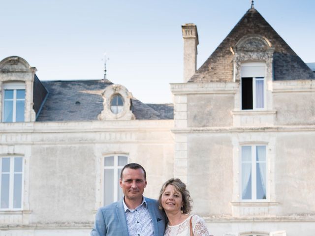 Le mariage de Olivier et Coralie à Niort, Deux-Sèvres 35