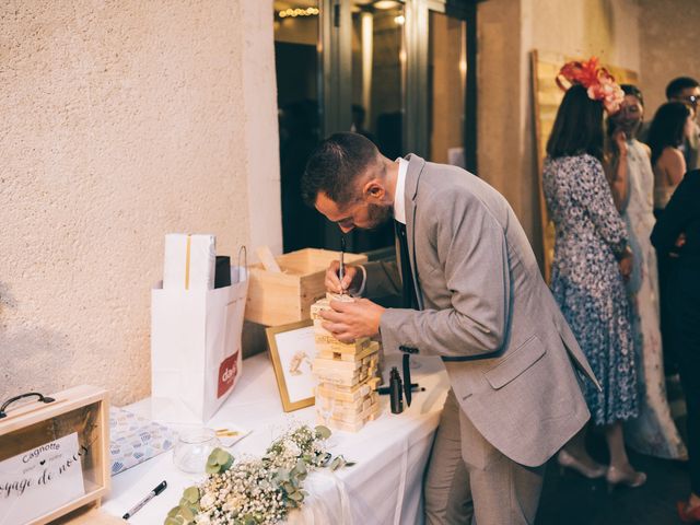 Le mariage de Alix et Marine à La Chapelle-sur-Crécy, Seine-et-Marne 6