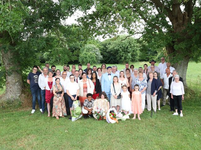 Le mariage de Jeremy et Laura à Ruillé-Froid-Fonds, Mayenne 9