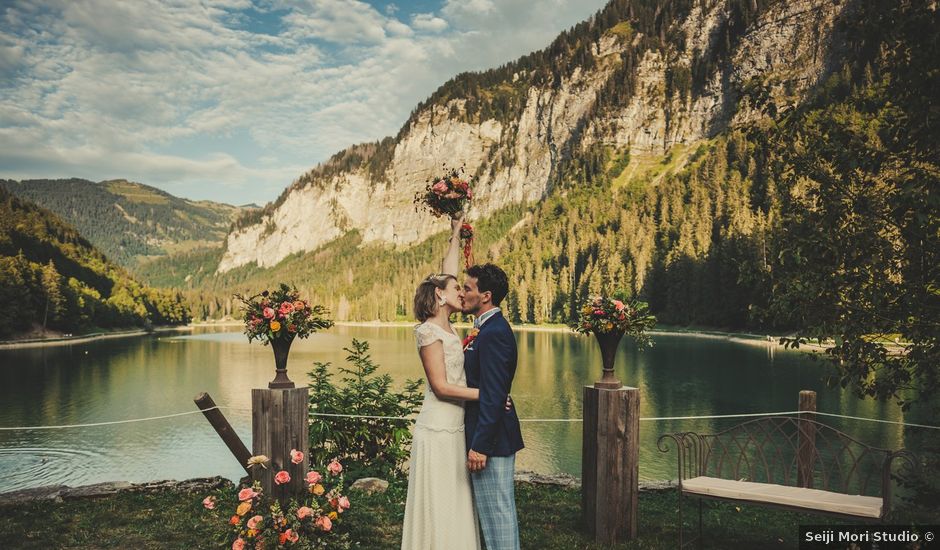 Le mariage de Julien et Pauline à Montriond, Haute-Savoie