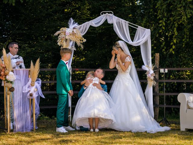 Le mariage de Kevin et Charlène à Ussac, Corrèze 1