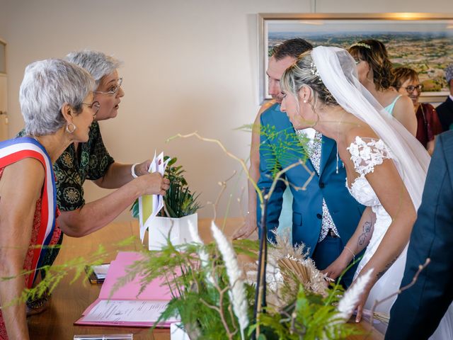 Le mariage de Kevin et Charlène à Ussac, Corrèze 8