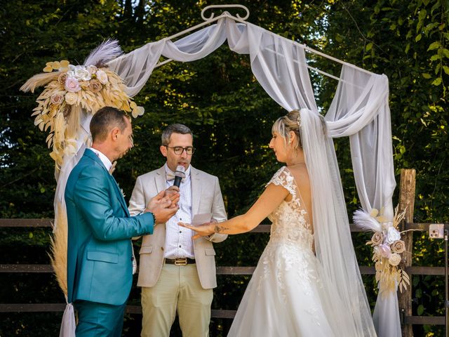 Le mariage de Kevin et Charlène à Ussac, Corrèze 32