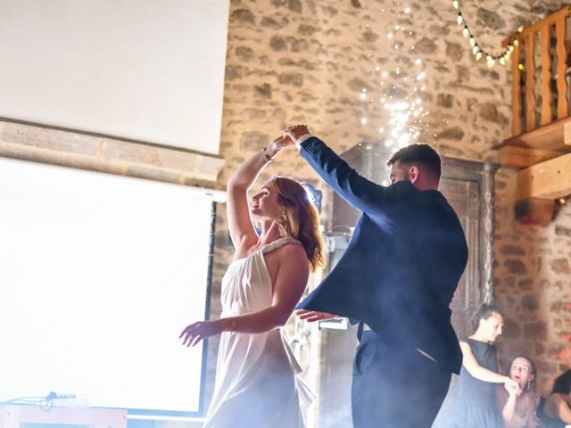 Le mariage de Antoine et Cassandra à Saint-Dier-d&apos;Auvergne, Puy-de-Dôme 6