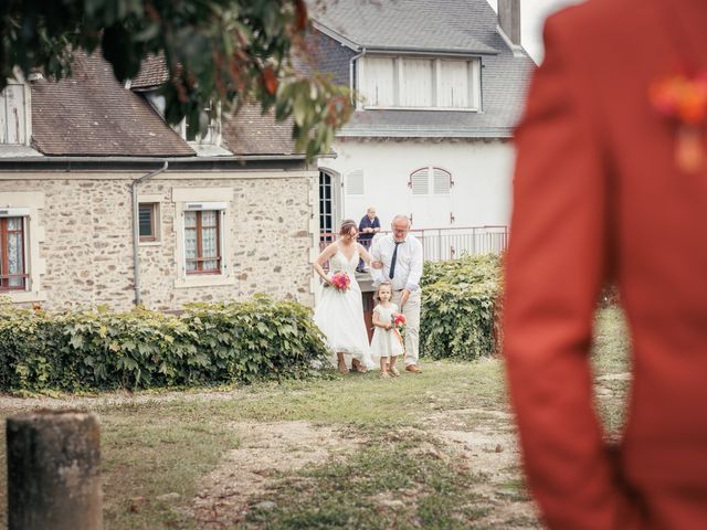 Le mariage de Nicolas et Annabelle à Lubersac, Corrèze 8
