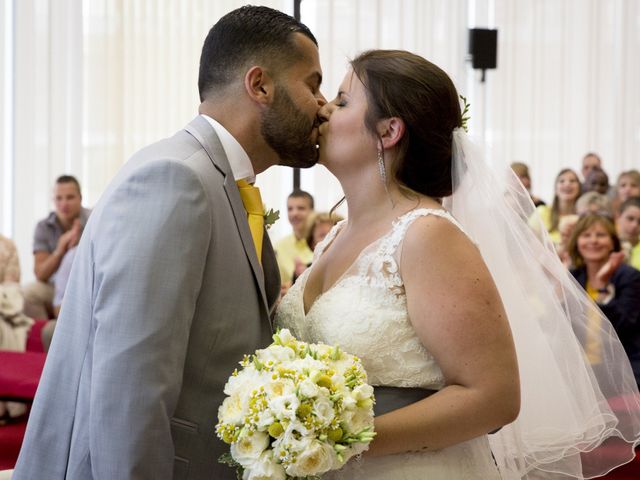 Le mariage de Alexandre et Claire à Arbonne la Forêt, Seine-et-Marne 18