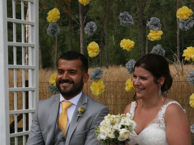 Le mariage de Alexandre et Claire à Arbonne la Forêt, Seine-et-Marne 23