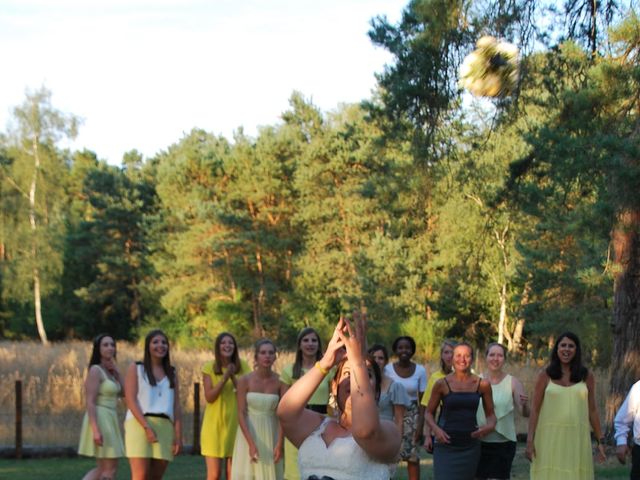 Le mariage de Alexandre et Claire à Arbonne la Forêt, Seine-et-Marne 33