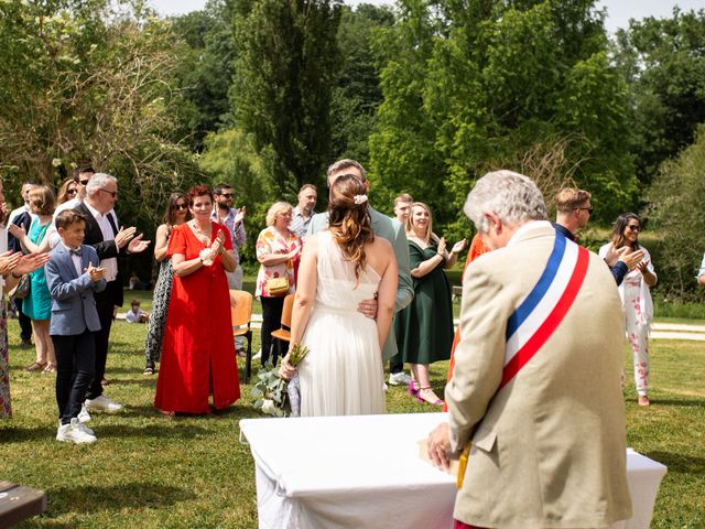 Le mariage de Renaud et Hélène à Lignan-de-Bordeaux, Gironde 29