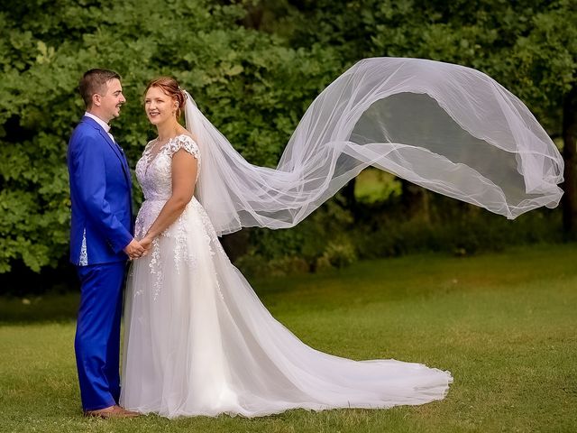 Le mariage de Julia  et Joran à Vimory, Loiret 1