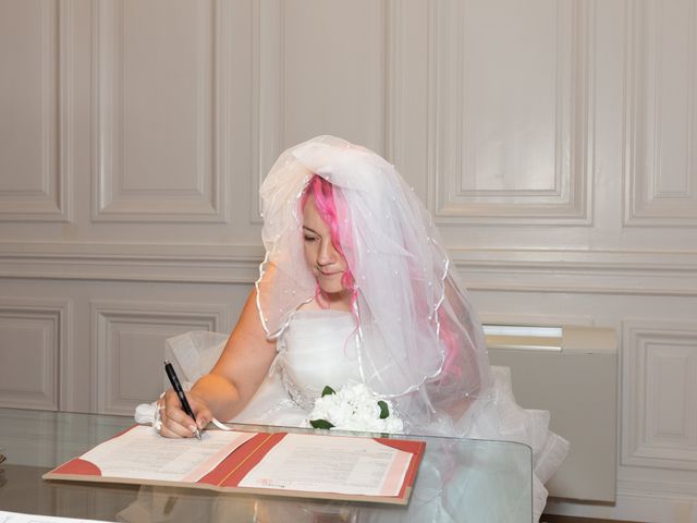 Le mariage de Emmanuelle et Cédric à Bourges, Cher 14