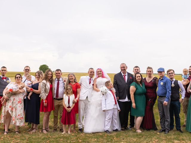 Le mariage de Emmanuelle et Cédric à Bourges, Cher 33