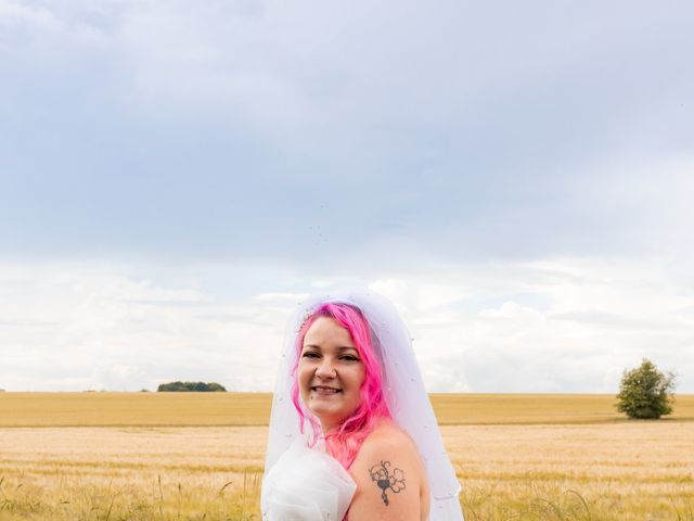 Le mariage de Emmanuelle et Cédric à Bourges, Cher 54