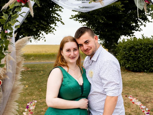 Le mariage de Emmanuelle et Cédric à Bourges, Cher 55