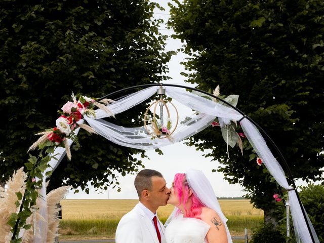 Le mariage de Emmanuelle et Cédric à Bourges, Cher 56