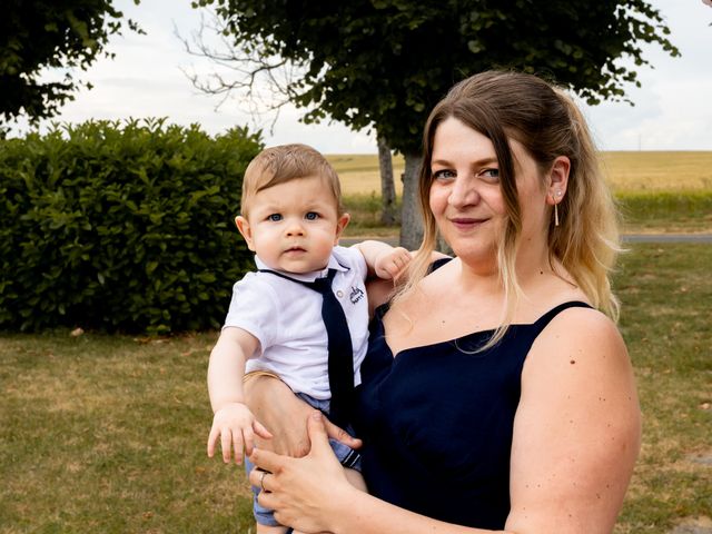 Le mariage de Emmanuelle et Cédric à Bourges, Cher 58