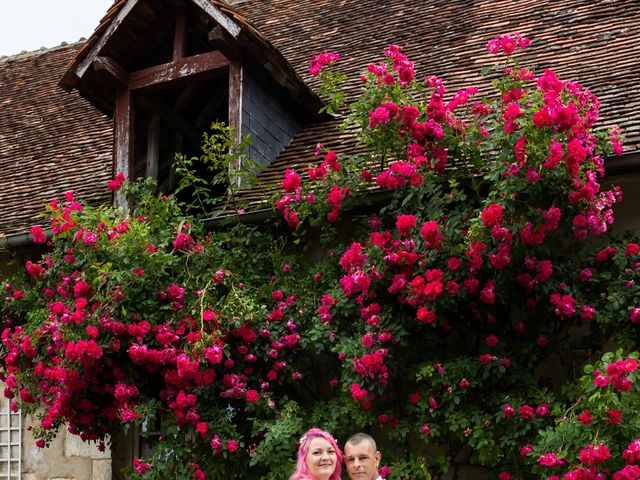 Le mariage de Emmanuelle et Cédric à Bourges, Cher 75