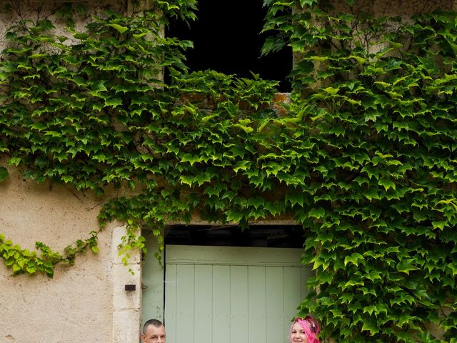 Le mariage de Emmanuelle et Cédric à Bourges, Cher 81