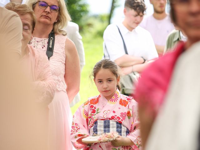 Le mariage de Takuma et Maude à Teloché, Sarthe 22