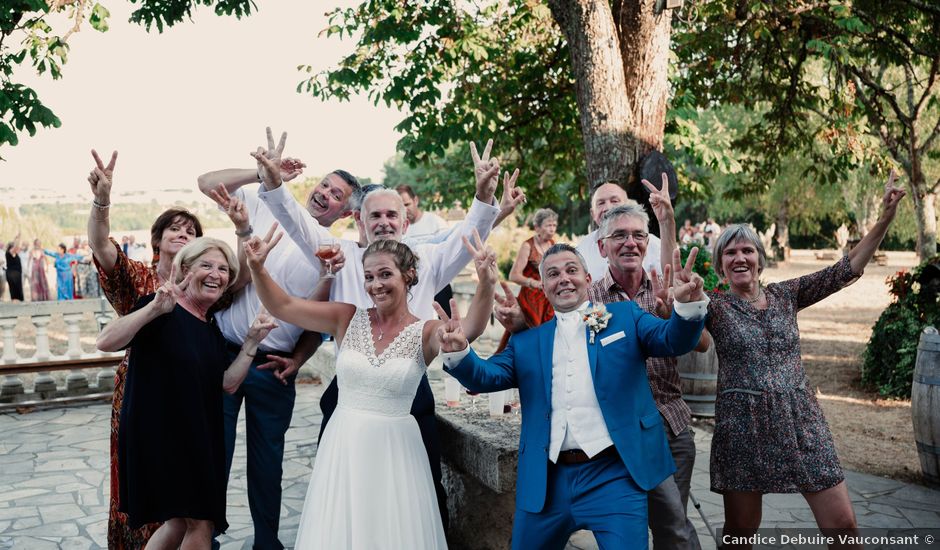 Le mariage de Thomas et Laurianne à Moncrabeau, Lot-et-Garonne