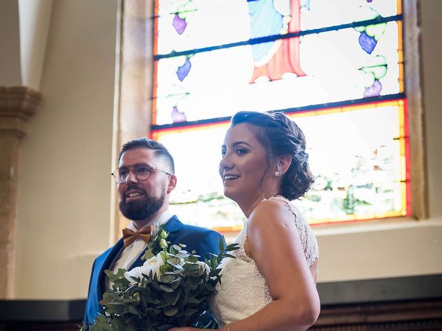 Le mariage de Thibaud et Alison à Vaux-en-Beaujolais, Rhône 4